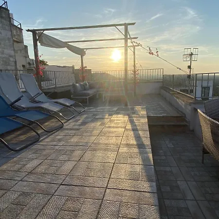 아파트 Belvedere With Huge Terrace - Center 오스투니