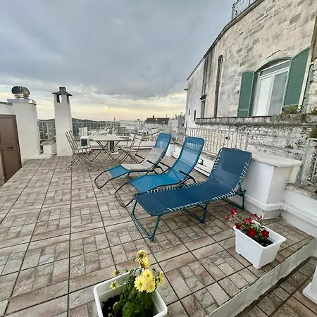 Belvedere With Huge Terrace - Center 公寓 *